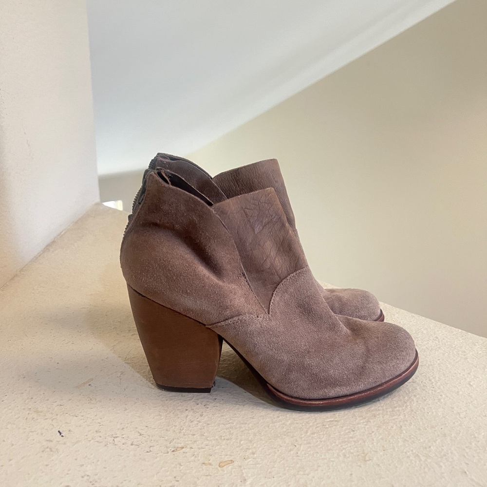 Kork-Ease Castaneda “Castle Suede” Brown Leather Bootie boots chunky size 8 - Picture 1 of 12